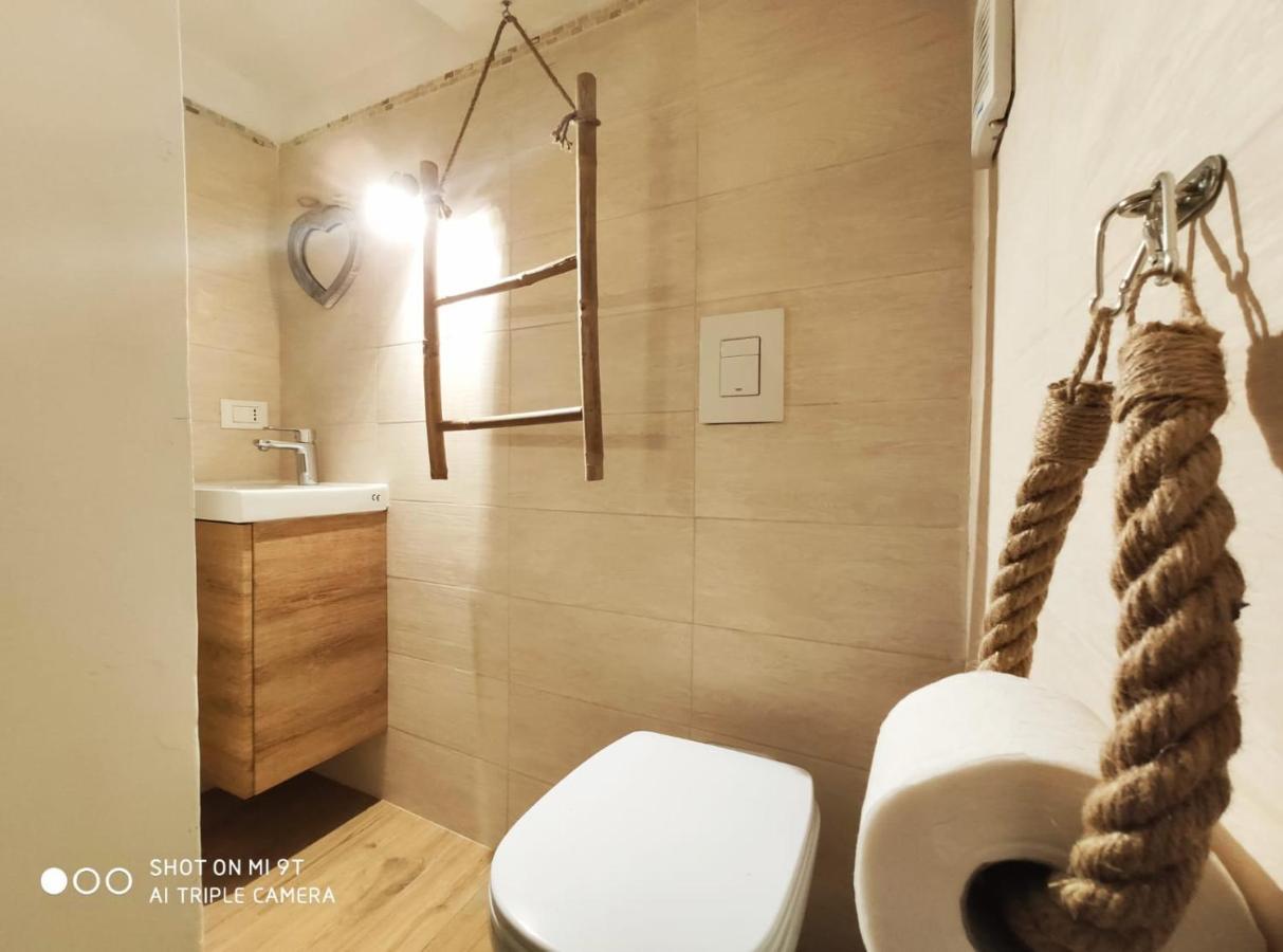 Minu Appartement Gaeta Buitenkant foto