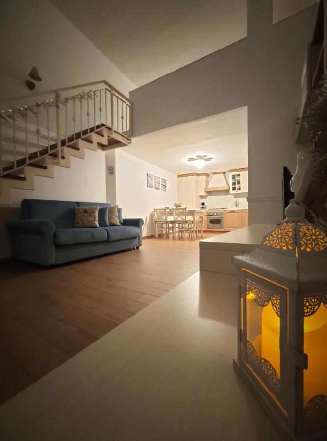 Minu Appartement Gaeta Buitenkant foto